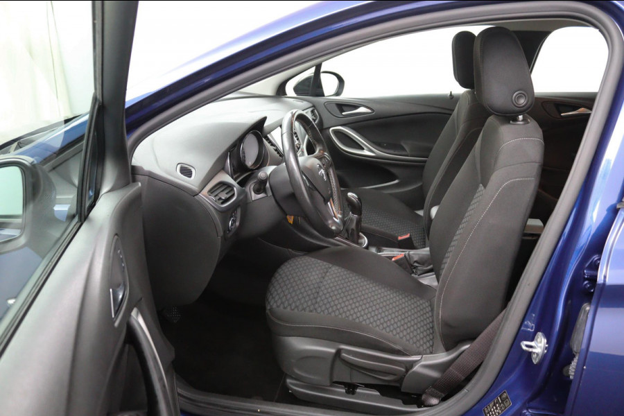 Opel Astra Sports Tourer 1.2 Business Edition*ECC*CRUISE*NAVI*HAAK*