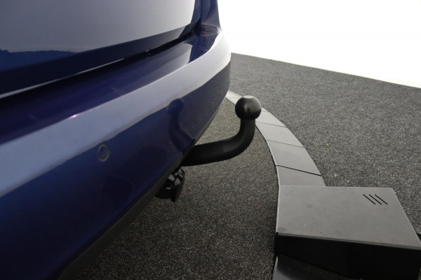 Opel Astra Sports Tourer 1.2 Business Edition*ECC*CRUISE*NAVI*HAAK*