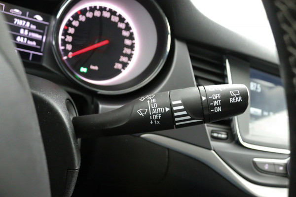 Opel Astra Sports Tourer 1.2 Business Edition*ECC*CRUISE*NAVI*HAAK*