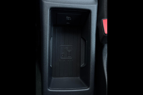 Audi Q2 35 TFSI S-Line Edition CarPlay Camera