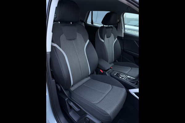 Audi Q2 35 TFSI S-Line Edition CarPlay Camera