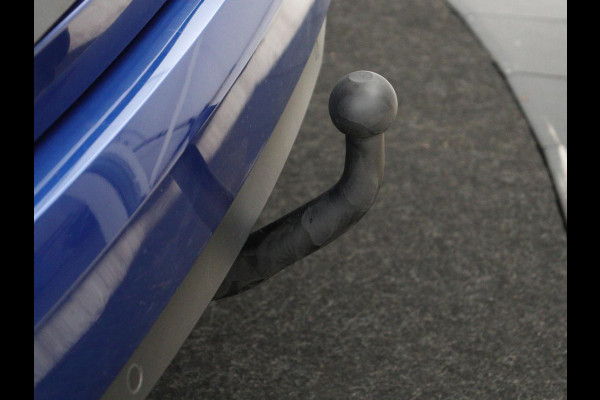 Renault Mégane 1.3 TCe Intens | Trekhaak | Carplay | Keyless | Navigatie | Full LED | Parkeerhulp | Climate control | Bluetooth | Cruise control