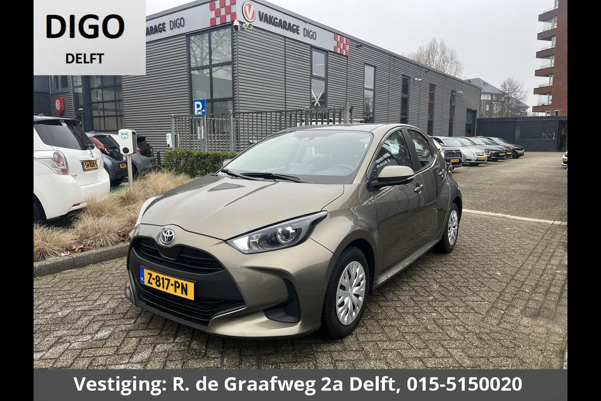 Toyota Yaris 1.5 Hybrid Active | Navigatie | Camera | Cruise control | Lane assist |