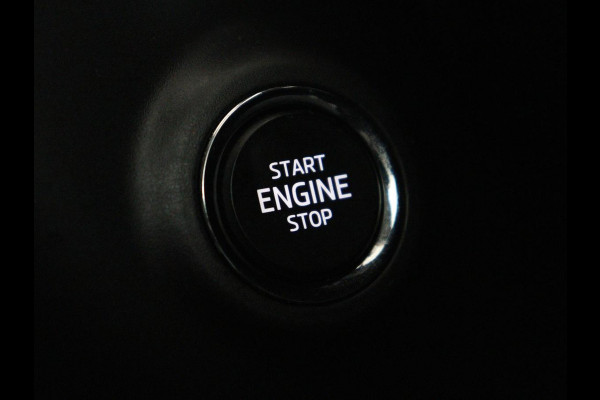 Škoda ENYAQ iV 80 | Panoramadak | Trekhaak | Stoelverwarming | Camera | Sfeerverlichting | Carplay | Navigatie | Achterbankverwarming | Full LED | Parkeerhulp | Cruise control