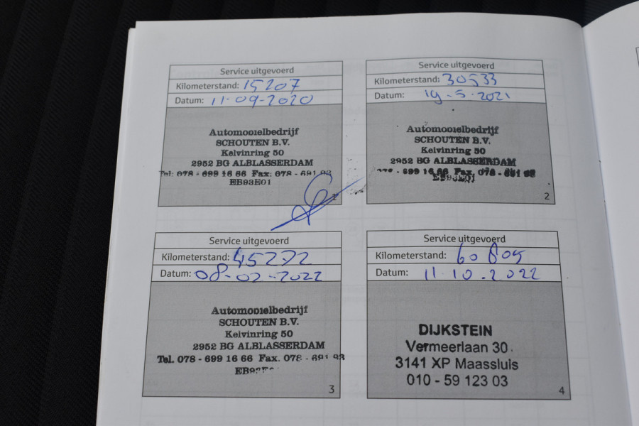 Toyota Yaris 1.5 VVT-i Active Trekhaak Parkeer camera Apple Carplay