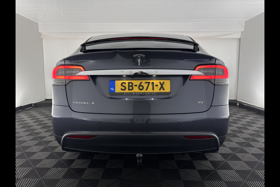 Tesla Model X 75D Base 7-Pers. [ 3-Fase-17kW ] {SOH-88%} Aut. *PANO-WINDOW | AUTOPILOT | LEATHER-FABRIC | TOPVIEW | NAVI-FULLMAP | FULL-LED | AIRSUSPENSION | DIGI-COCKPIT | KEYLESS | CAMERA | DAB+ | HEATED-COMFORTSEATS | 20''ALU*