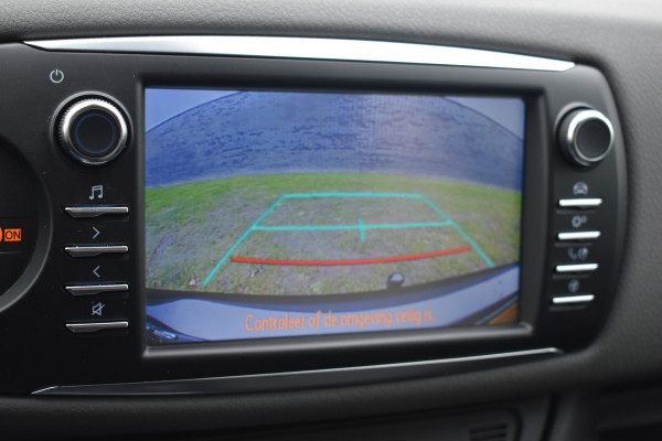 Toyota Yaris 1.5 VVT-i Active Trekhaak Parkeer camera Apple Carplay