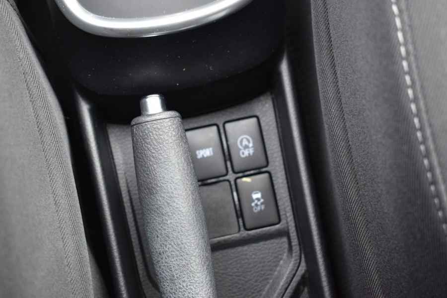 Toyota Yaris 1.5 VVT-i Active Trekhaak Parkeer camera Apple Carplay