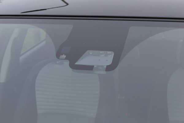 Toyota Yaris 1.5 VVT-i Active Trekhaak Parkeer camera Apple Carplay