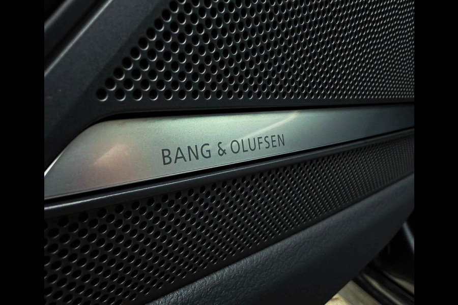 Audi A6 Avant 55TFSI e 367pk Quattro Competition S Edition S-Line FACELIFT! Pano|RS-Kuipstoelen+Memory|HUD|360° View|B&O|HD Matrix