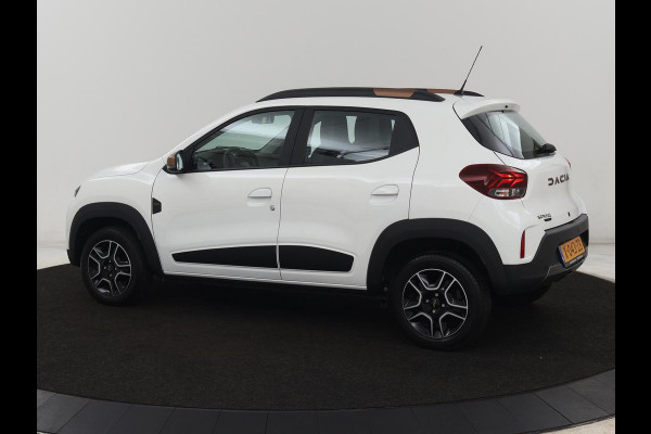 Dacia Spring Extreme 27 kWh | Leder | Carplay | Camera | Airco | Navigatie | Parkeerhulp | Speedlimiter | Bluetooth