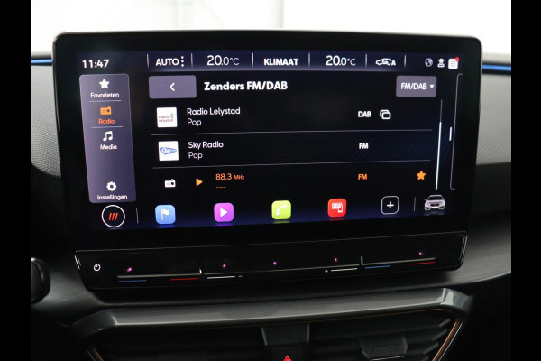 CUPRA Leon 1.4 e-Hybrid VZ Business | 245pk | Origineel NL | Trekhaak | Stuurverwarming |  Carplay | Adaptive cruise | Sfeerverlichting | Navigatie | Parkeerhulp | Keyless | PHEV | Plug In