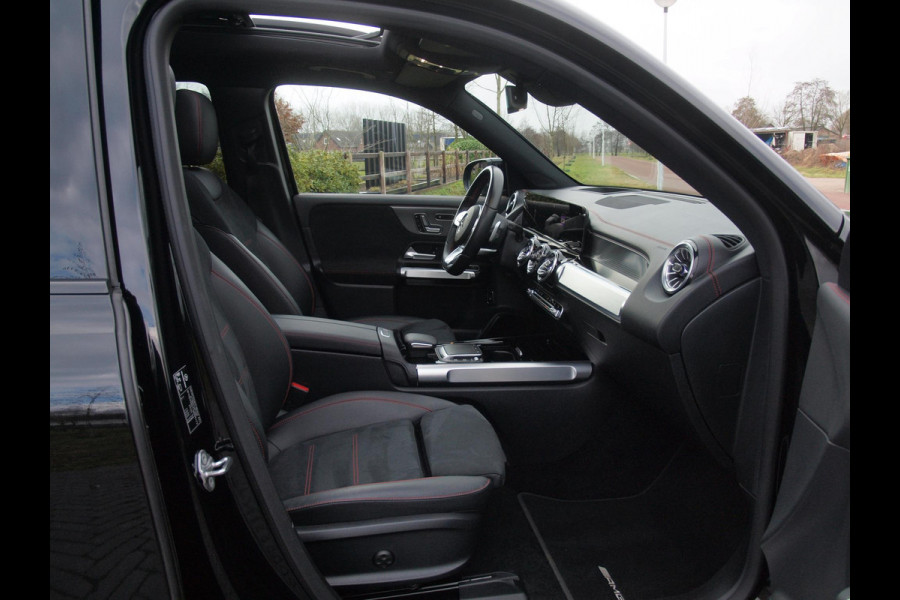 Mercedes-Benz EQB 250 AMG Line 67 kWh | SOH 95% | Panoramadak | Head-Up Display | 360 Camera | Sfeerverlichting |