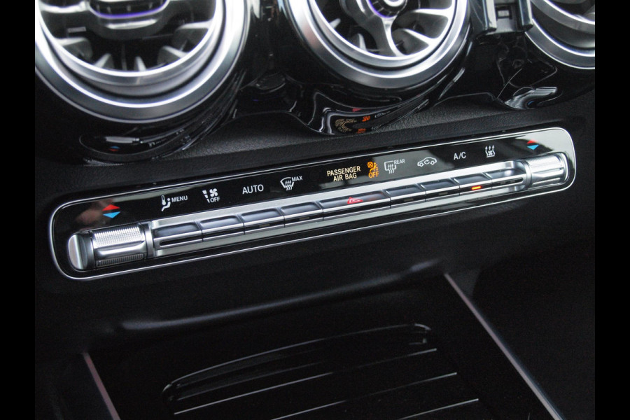 Mercedes-Benz EQB 250 AMG Line 67 kWh | SOH 95% | Panoramadak | Head-Up Display | 360 Camera | Sfeerverlichting |