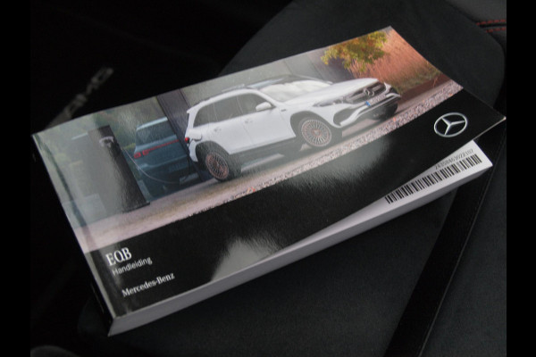 Mercedes-Benz EQB 250 AMG Line 67 kWh | SOH 95% | Panoramadak | Head-Up Display | 360 Camera | Sfeerverlichting |
