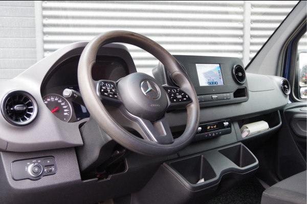 Mercedes-Benz Sprinter 314 2.2 CDI L2H1 3-ZITS, AUT. TREKHAAK, CAMERA, NAVI, CRUISE, CLIMA, PARKEERSENSOREN, NL AUTO, NAP