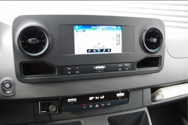 Mercedes-Benz Sprinter 314 2.2 CDI L2H1 3-ZITS, AUT. TREKHAAK, CAMERA, NAVI, CRUISE, CLIMA, PARKEERSENSOREN, NL AUTO, NAP
