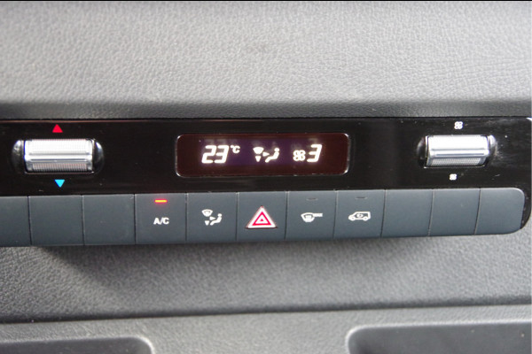 Mercedes-Benz Sprinter 314 2.2 CDI L2H1 3-ZITS, AUT. TREKHAAK, CAMERA, NAVI, CRUISE, CLIMA, PARKEERSENSOREN, NL AUTO, NAP