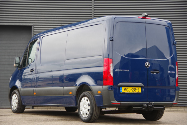 Mercedes-Benz Sprinter 314 2.2 CDI L2H1 3-ZITS, AUT. TREKHAAK, CAMERA, NAVI, CRUISE, CLIMA, PARKEERSENSOREN, NL AUTO, NAP