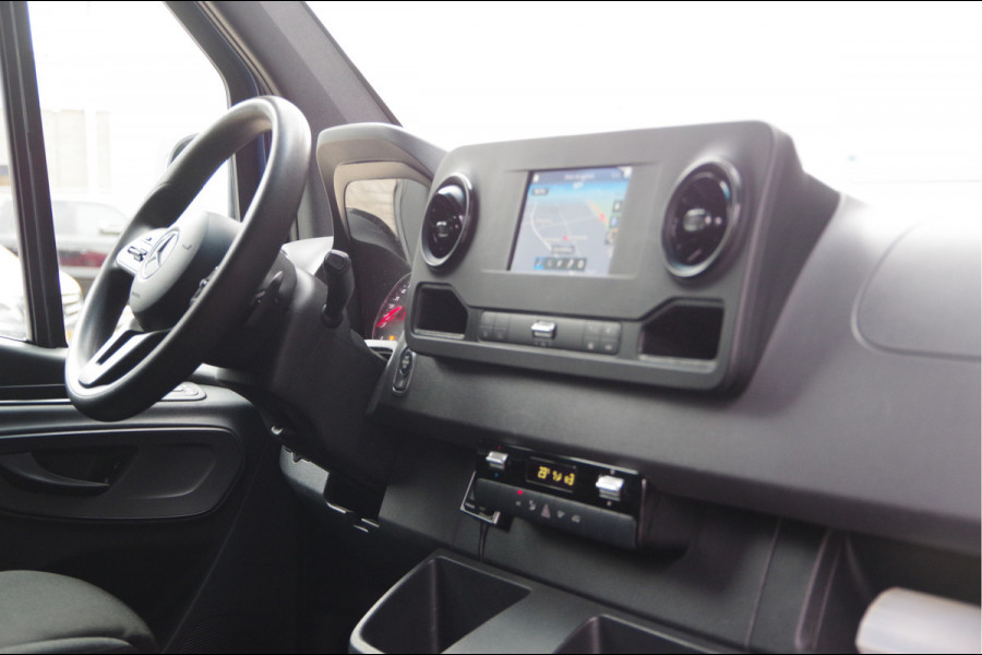 Mercedes-Benz Sprinter 314 2.2 CDI L2H1 3-ZITS, AUT. TREKHAAK, CAMERA, NAVI, CRUISE, CLIMA, PARKEERSENSOREN, NL AUTO, NAP