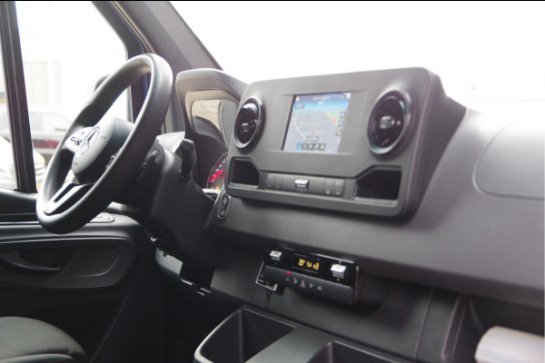 Mercedes-Benz Sprinter 314 2.2 CDI L2H1 3-ZITS, AUT. TREKHAAK, CAMERA, NAVI, CRUISE, CLIMA, PARKEERSENSOREN, NL AUTO, NAP