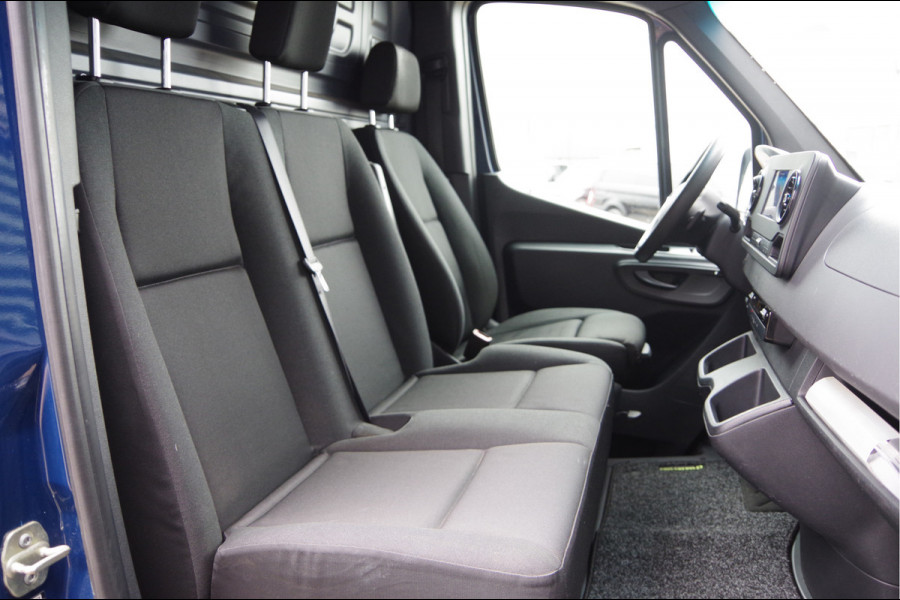 Mercedes-Benz Sprinter 314 2.2 CDI L2H1 3-ZITS, AUT. TREKHAAK, CAMERA, NAVI, CRUISE, CLIMA, PARKEERSENSOREN, NL AUTO, NAP