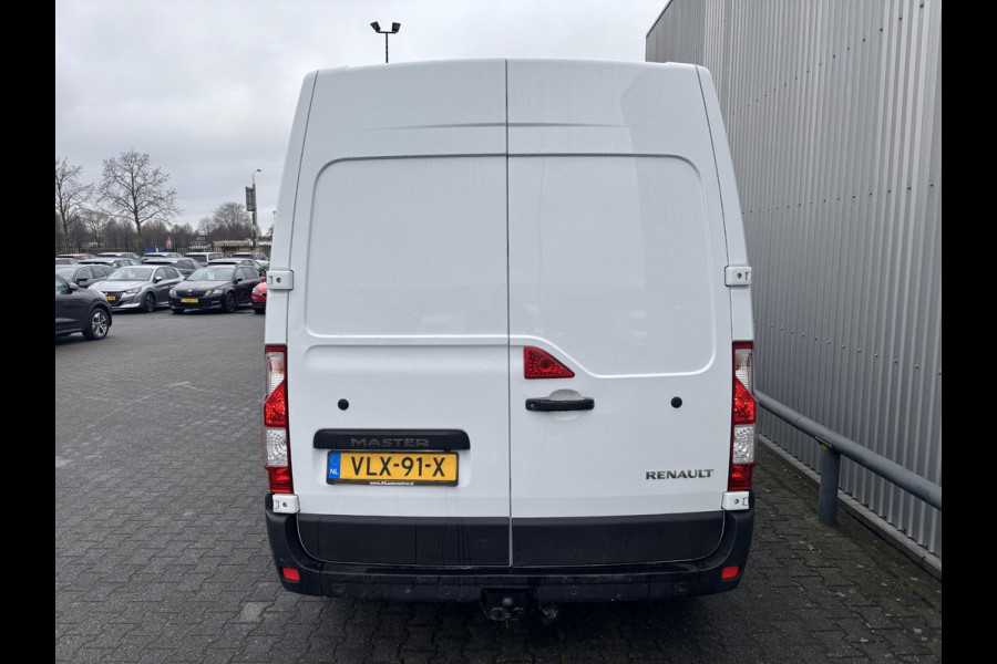 Renault Master T35 2.3 dCi 135 L2H2*A/C*CRUISE*NAVI*HAAK*CAM*3PER