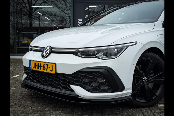 Volkswagen Golf 1.4 eHybrid GTE |GTI Look|Pano|Head-Up|Keyless|Camera|Carplay