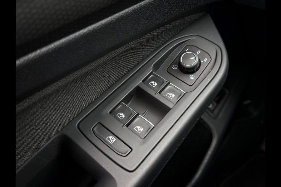 Volkswagen Golf 1.4 eHybrid GTE |GTI Look|Pano|Head-Up|Keyless|Camera|Carplay