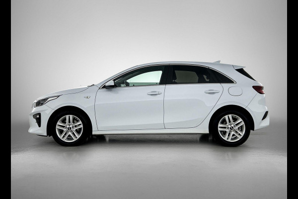 Kia Ceed 1.4 T-GDi DynamicLine CAMERA | CARPLAY | WINTER-PACK