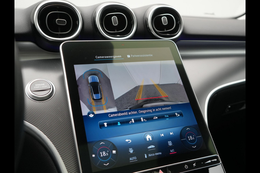 Mercedes-Benz C-Klasse Estate 300 e Avantgarde Plug In Hybrid 313pk Dealer O.H. PHEV | Panodak | 360 Camera | Lederen Sportstoelen & Stuur Verwarmd | Sfeerverlichting | Apple Carplay | Blis | Navigatie | Cruise Control | Virtual | DAB |