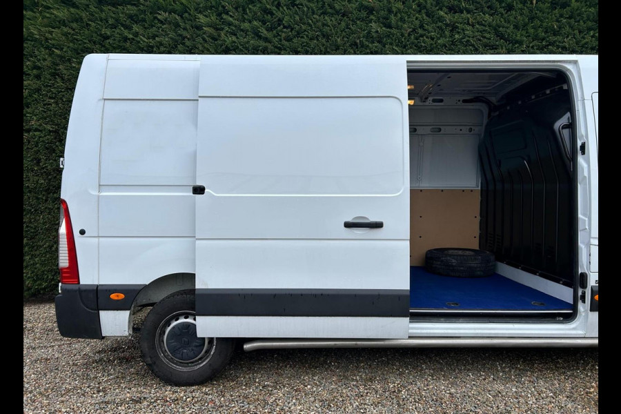 Renault Master T35 2.3 dCi 135 L3H2 Comfort Airco Cruise Camera !!NIEUWBINNEN!!