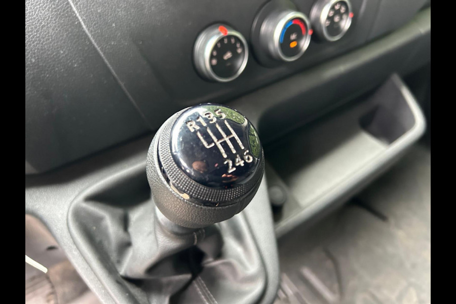 Renault Master T35 2.3 dCi 135 L3H2 Comfort Airco Cruise Camera !!NIEUWBINNEN!!