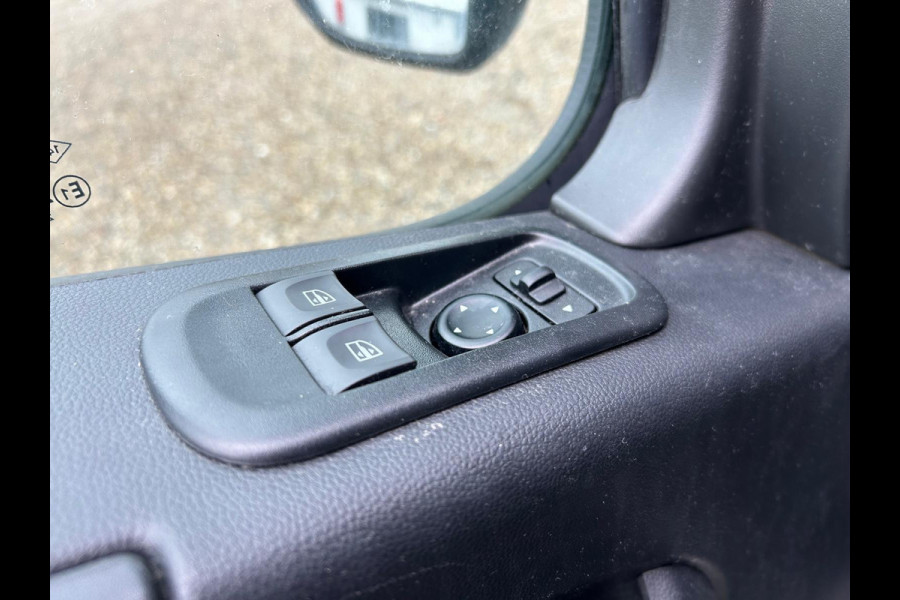 Renault Master T35 2.3 dCi 135 L3H2 Comfort Airco Cruise Camera !!NIEUWBINNEN!!