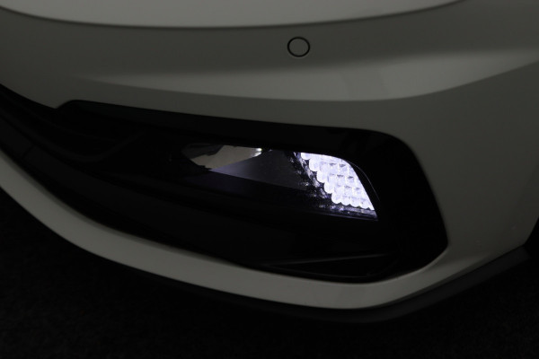 Volkswagen Polo 1.0 TSI Highline Business R-Line Leder/Stof, Virtual Cockpit, ACC, Apple Carplay, Climate, PDC, DAB, 16''