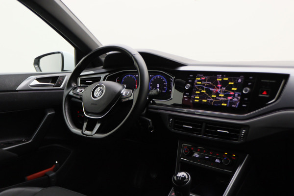 Volkswagen Polo 1.0 TSI Highline Business R-Line Leder/Stof, Virtual Cockpit, ACC, Apple Carplay, Climate, PDC, DAB, 16''