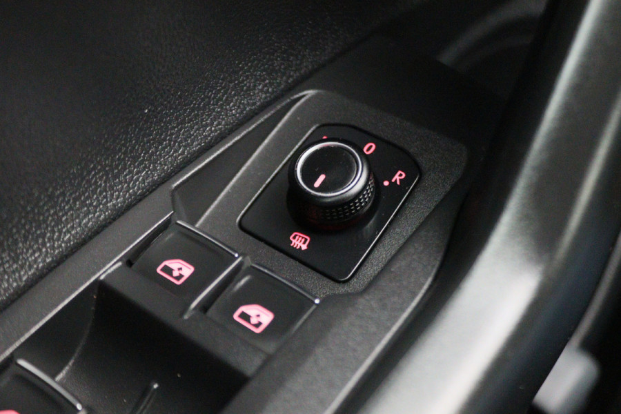 Volkswagen Polo 1.0 TSI Highline Business R-Line Leder/Stof, Virtual Cockpit, ACC, Apple Carplay, Climate, PDC, DAB, 16''