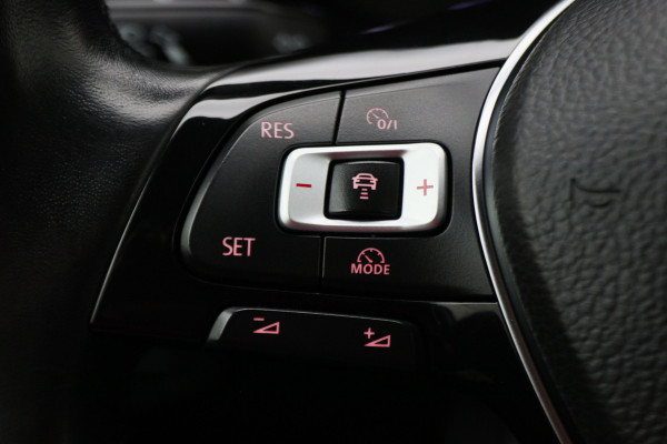 Volkswagen Polo 1.0 TSI Highline Business R-Line Leder/Stof, Virtual Cockpit, ACC, Apple Carplay, Climate, PDC, DAB, 16''