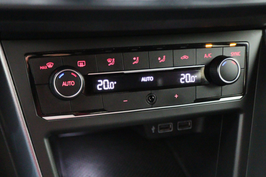 Volkswagen Polo 1.0 TSI Highline Business R-Line Leder/Stof, Virtual Cockpit, ACC, Apple Carplay, Climate, PDC, DAB, 16''