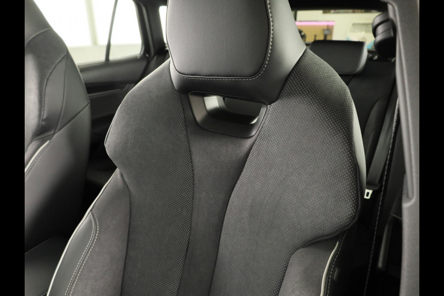 Škoda Enyaq 60 Sportline 204pk | Panoramadak | 20 inch | Sportstoelen | Adaptive Cruise | Blind Spot