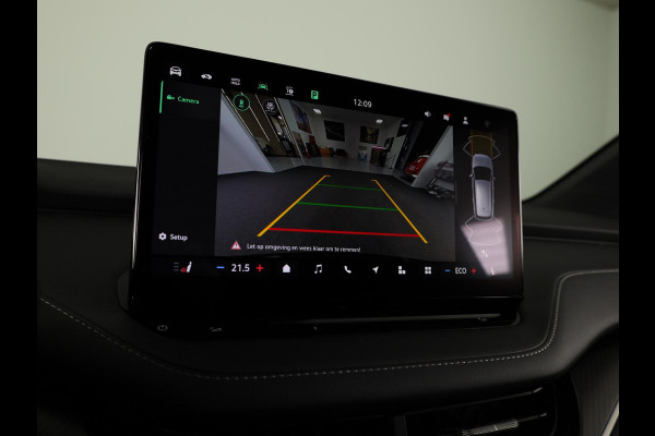 Škoda Enyaq 60 Sportline 204pk | Panoramadak | 20 inch | Sportstoelen | Adaptive Cruise | Blind Spot