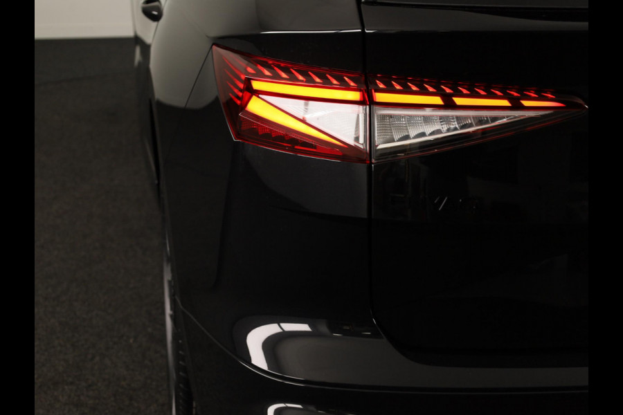 Škoda Enyaq 60 Sportline 204pk | Panoramadak | 20 inch | Sportstoelen | Adaptive Cruise | Blind Spot