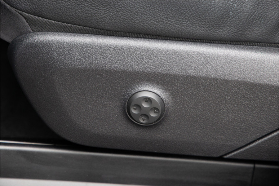 Mercedes-Benz EQE SUV 500 4Matic AMG Premium Plus, Vierwielsturing, Pano, Luchtvering, Burmester, Head-up, Distronic, Nightpack, 408pk