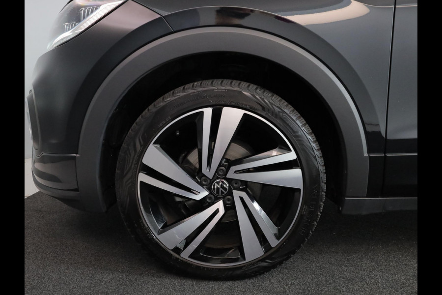 Volkswagen T-Cross 1.5 TSI Style Business R 150pk DSG| digital display| dodehoek| 17'LM-velgen| Camera