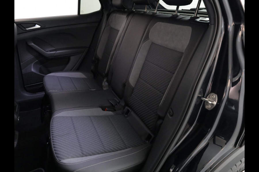 Volkswagen T-Cross 1.5 TSI Style Business R 150pk DSG| digital display| dodehoek| 17'LM-velgen| Camera