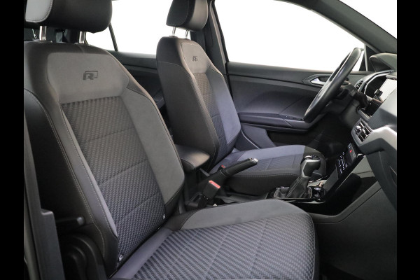 Volkswagen T-Cross 1.5 TSI Style Business R 150pk DSG| digital display| dodehoek| 17'LM-velgen| Camera