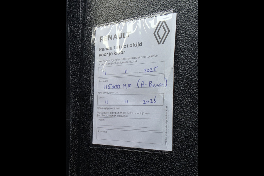 Renault Captur 0.9 TCe Intens NAP / DODEHOEK / CAMERA / NAVI