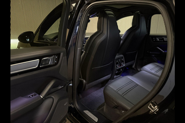 Porsche Cayenne Coupé 3.0 E-Hybrid Sport Design Platinum Edition-HEAD UP-SOUND-LUCHTV.-INNO DRIVE-COMPLEET