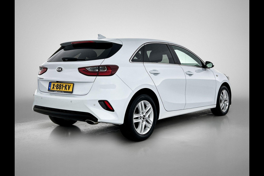 Kia Ceed 1.4 T-GDi DynamicLine CAMERA | CARPLAY | WINTER-PACK