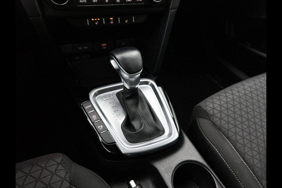 Kia Ceed 1.4 T-GDi DynamicLine CAMERA | CARPLAY | WINTER-PACK